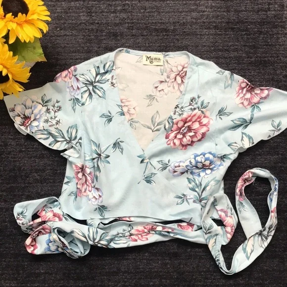 Show Me Your Mumu Wilson Wrap Crop Top - Picture 3 of 3